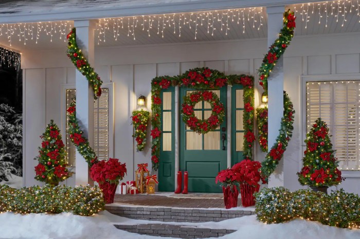 Art deco christmas decor